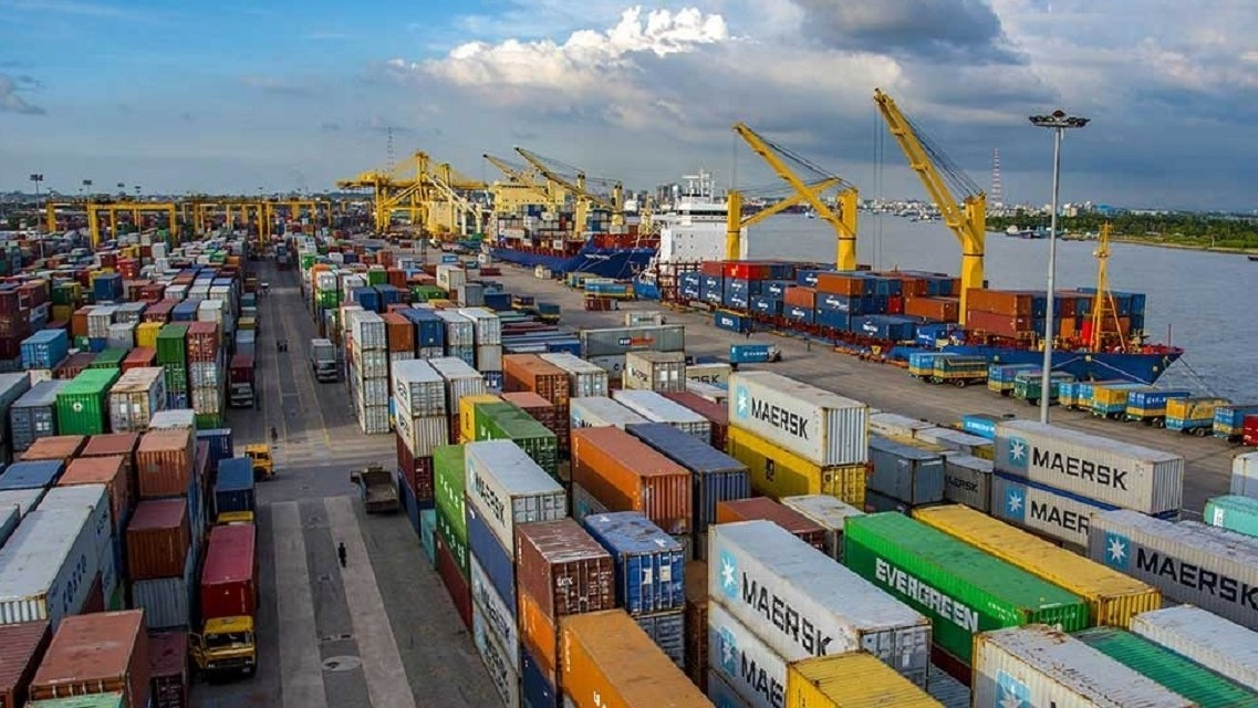 চট্টগ্রাম বন্দরে ১২০০ টন কাঁচামাল নিয়ে জাহাজডুবি